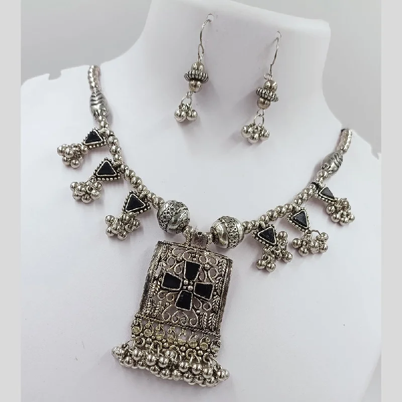 Kavita Art Oxidised Plated Mirror Necklace Set