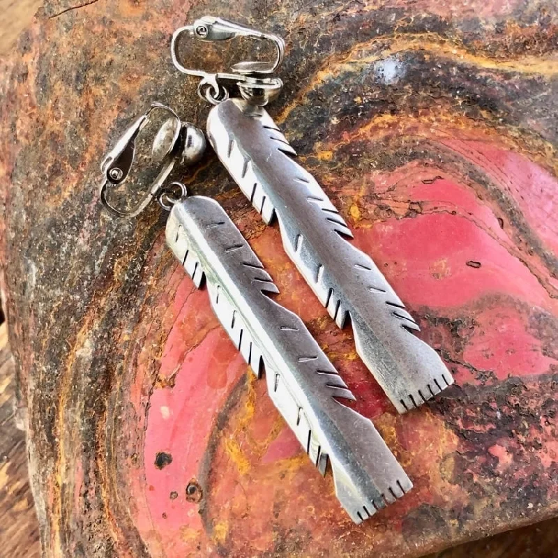 Vintage Sterling Silver Southwestern Feather Earrings