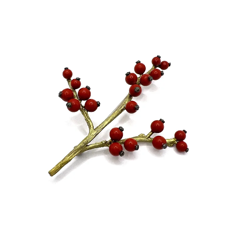 Winterberry Brooch